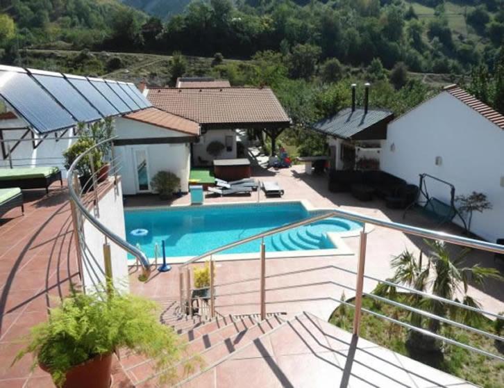 Pensiunea La Dolce Vita Baile Herculane Exterior photo